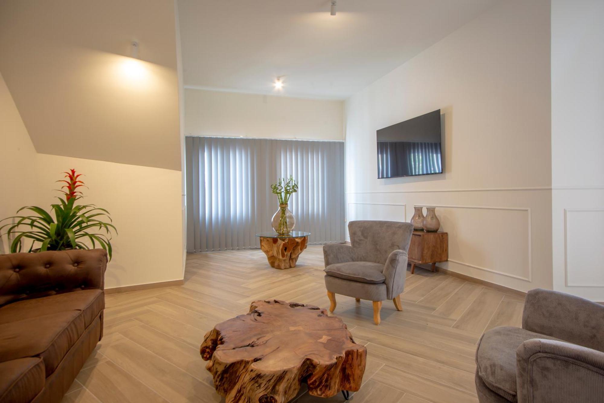 Guest House Jacaranda Distrikt Faro Exterior foto