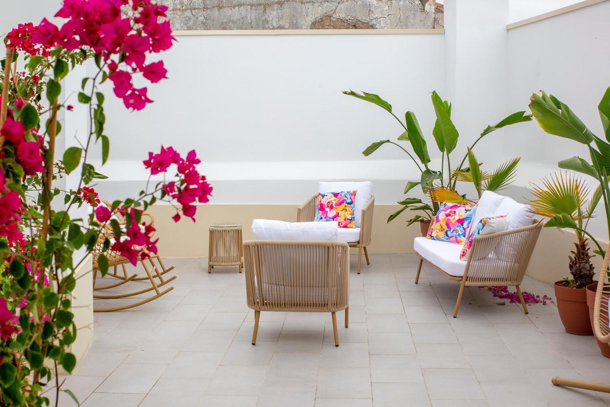 Guest House Jacaranda Distrikt Faro Exterior foto